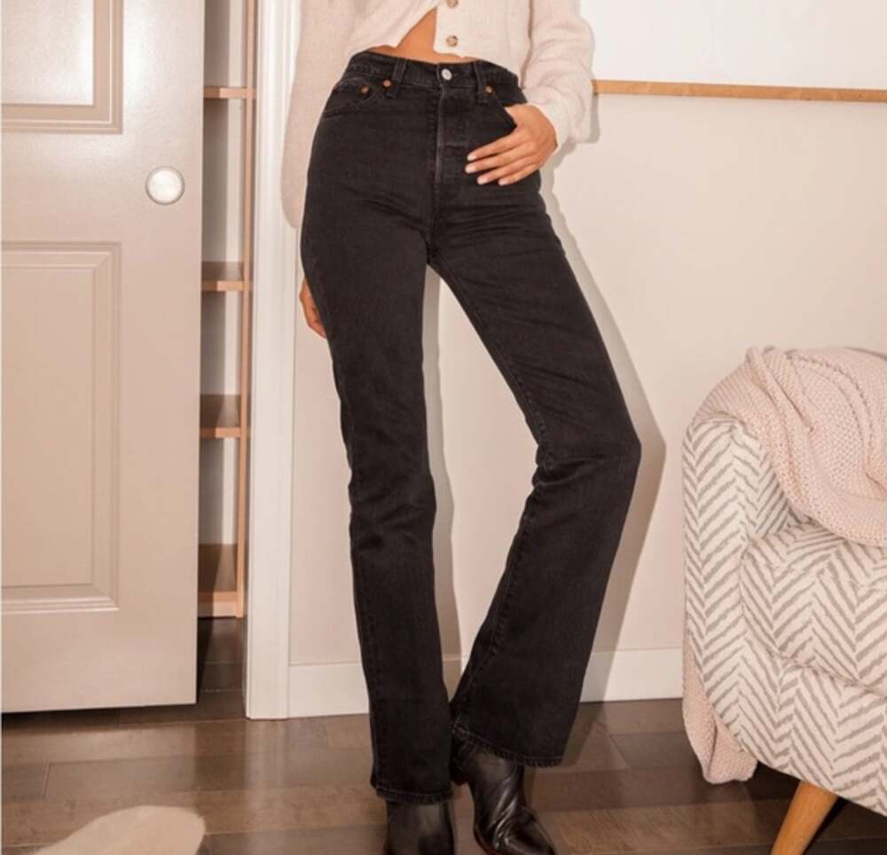 Levi's Premium Ribcage Boot Black Denim Jeans Women's Size 27